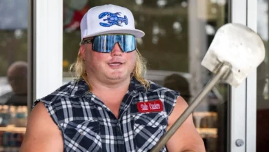 Stalekracker Net Worth